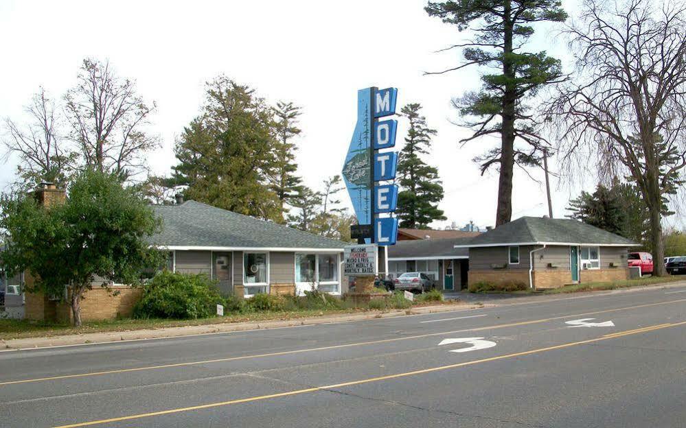 Forest Lake Motel Grand Rapids Ngoại thất bức ảnh